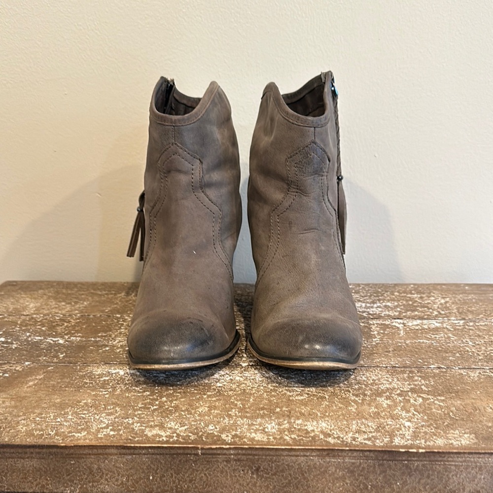 Aldo Leather Ankle Boots
